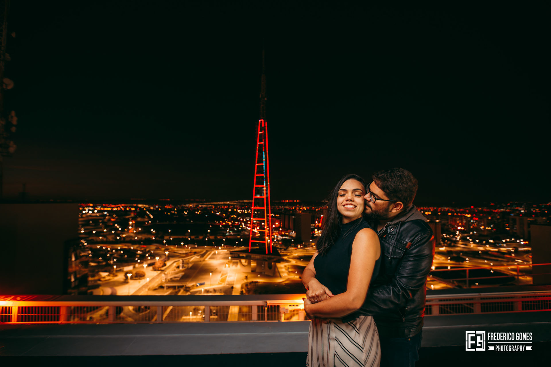 Foto Com letreiro em heliponto, Hotel Meliá lança pacote “Casa Comigo?” - Imagem 4
