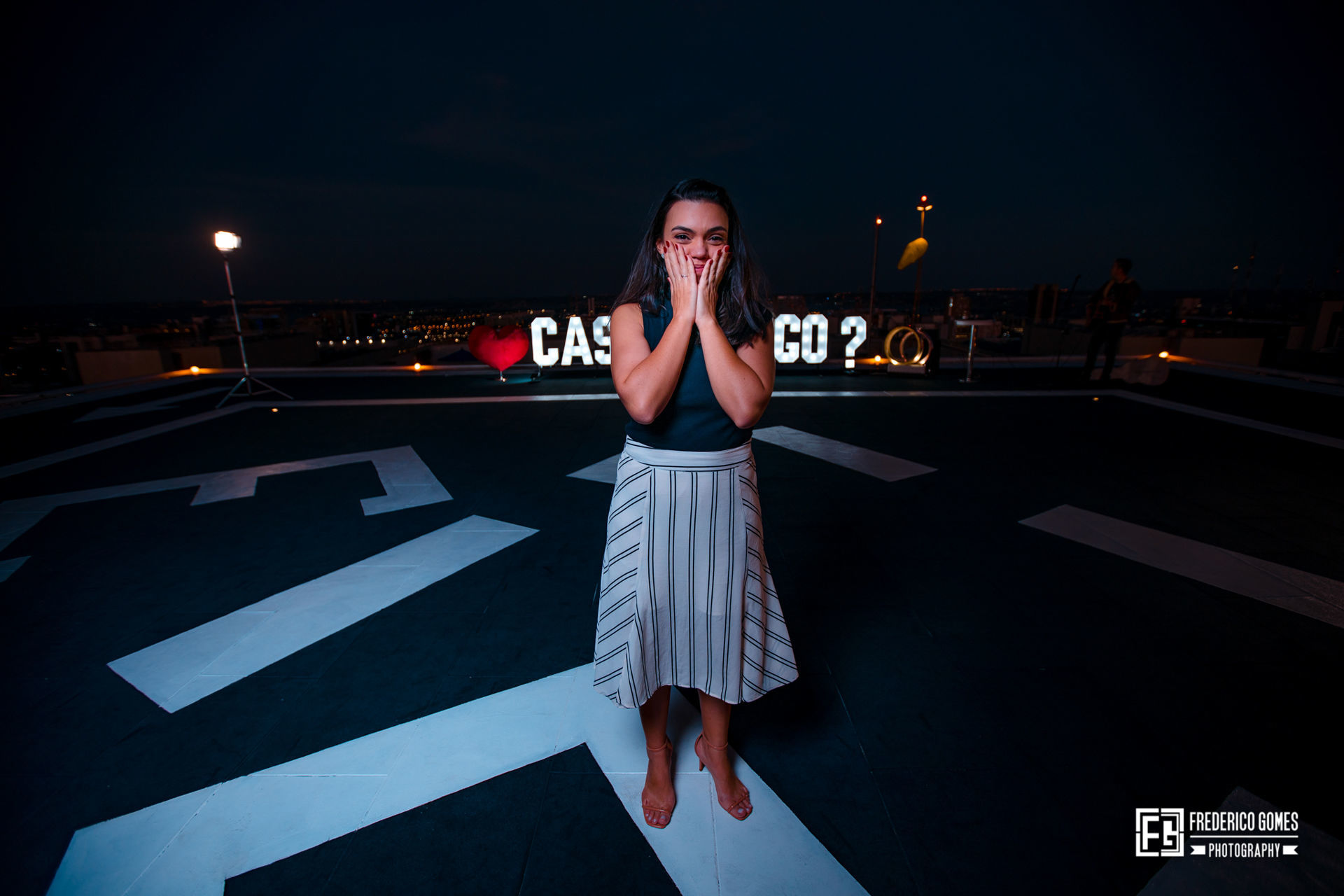 Foto Com letreiro em heliponto, Hotel Meliá lança pacote “Casa Comigo?” - Imagem 3