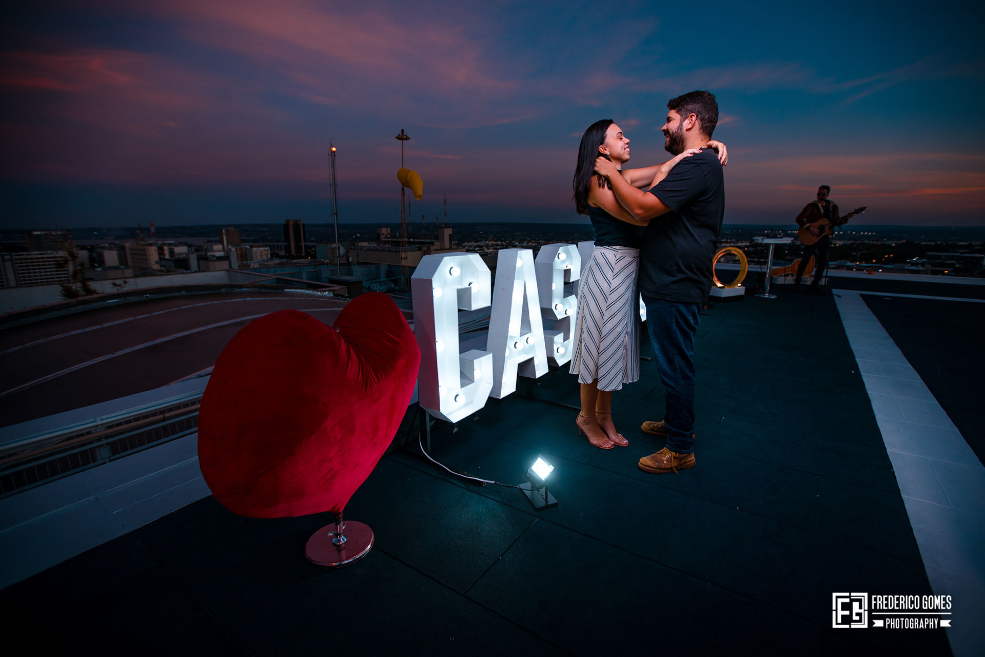 Foto Com letreiro em heliponto, Hotel Meliá lança pacote “Casa Comigo?” - Imagem 8